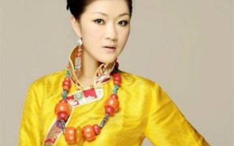 洪泽恋曲歌词 降央卓玛 洪泽恋曲歌曲LRC歌词下载